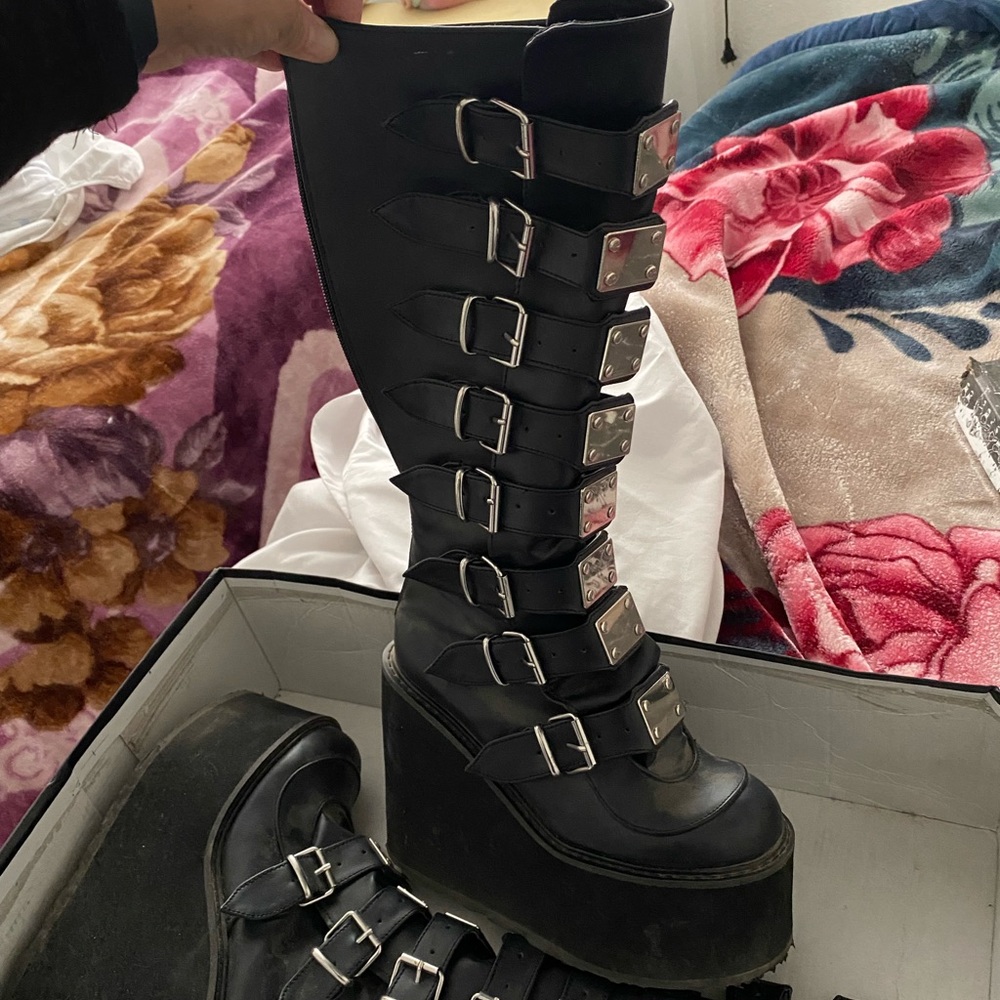 Demonia Swing-815 wedge platform Goth punk gogo boot